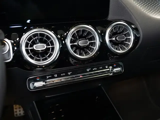 Mercedes-Benz EQA 350
