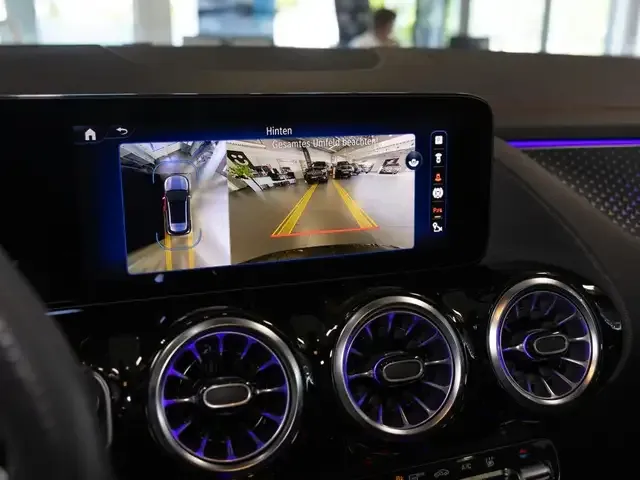 Mercedes-Benz EQA 350