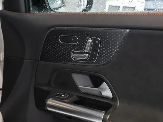 Mercedes-Benz EQA 350