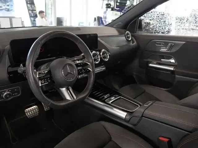 Mercedes-Benz EQA 350
