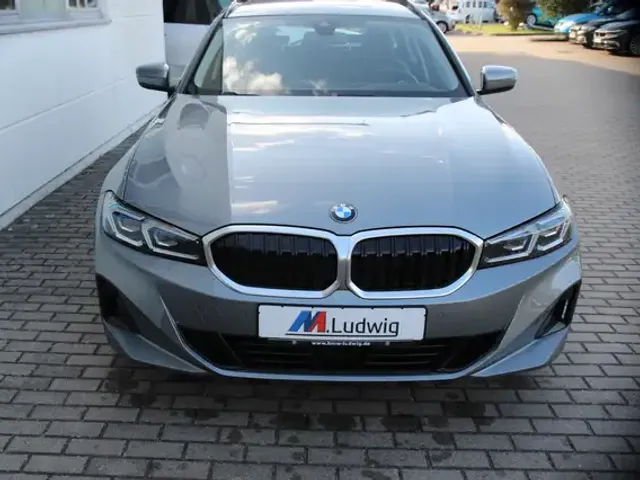 BMW 318