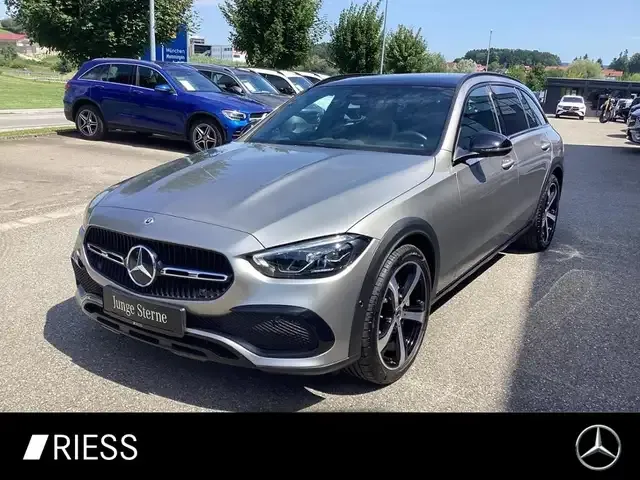 Mercedes-Benz C 220