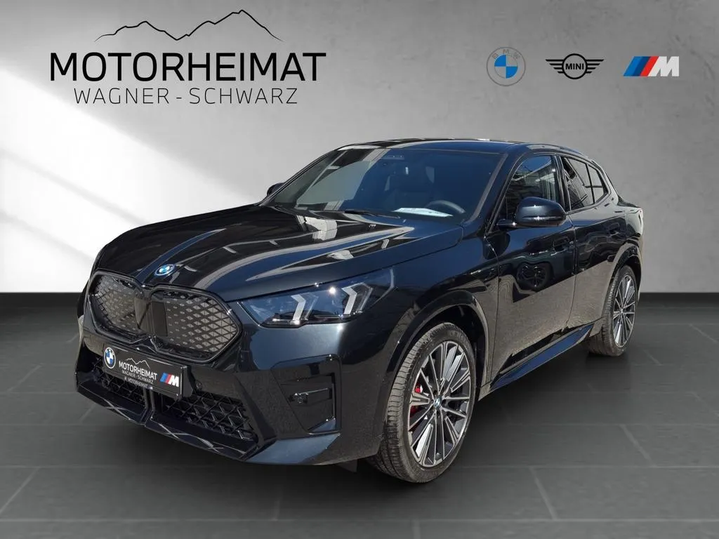 BMW iX2