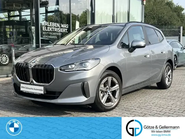 BMW 220