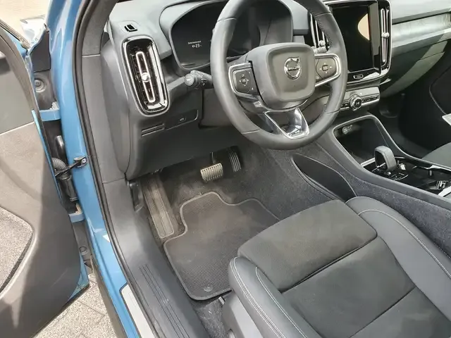 Volvo C40