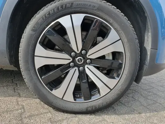 Volvo C40