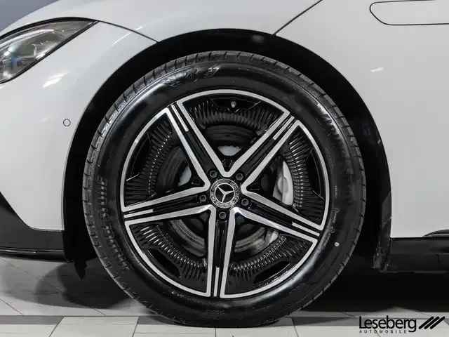 Mercedes-Benz EQE 500