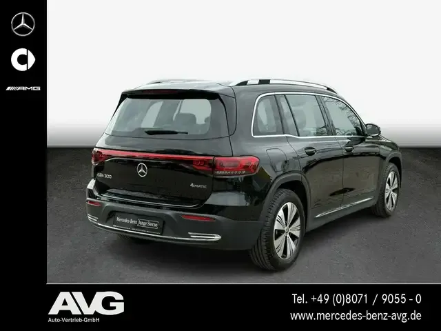 Mercedes-Benz EQB 300