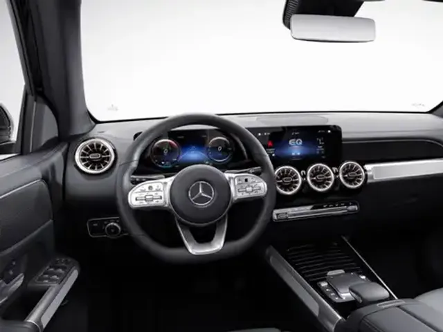 Mercedes-Benz EQB 300