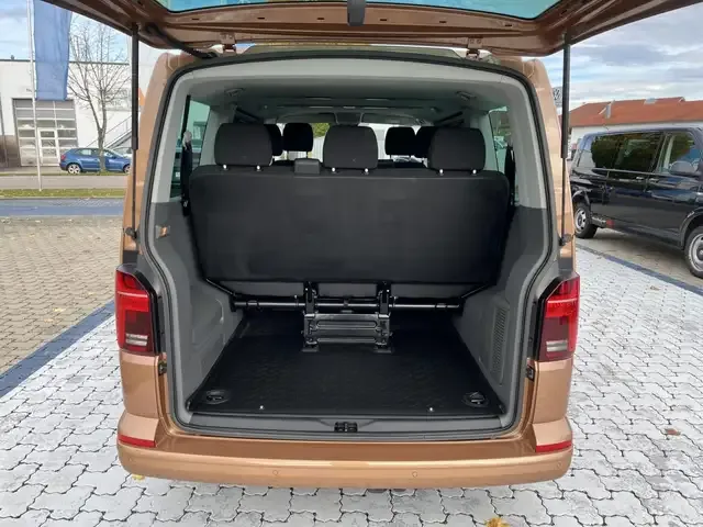 Volkswagen T6.1 Caravelle