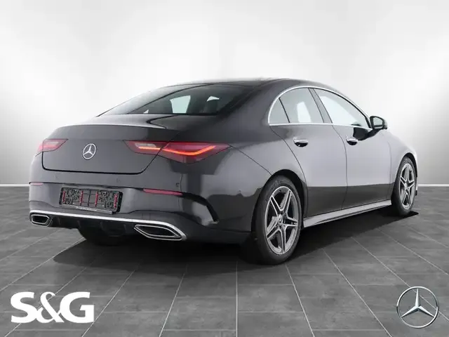Mercedes-Benz CLA 200