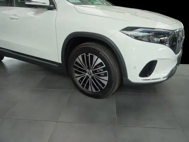 Mercedes-Benz EQA 300