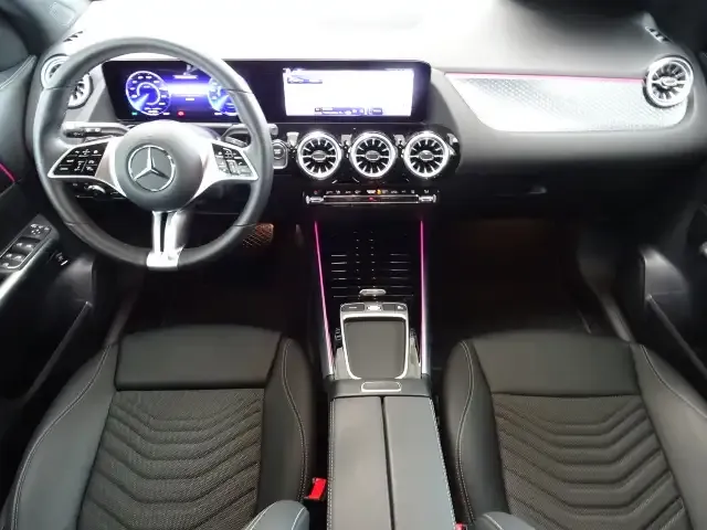 Mercedes-Benz EQA 300