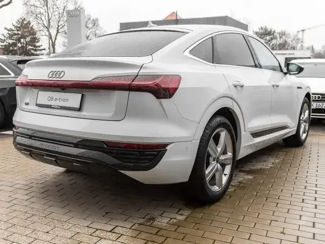 Audi Q8 e-tron