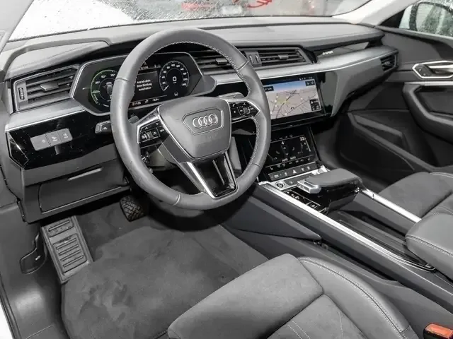 Audi Q8 e-tron