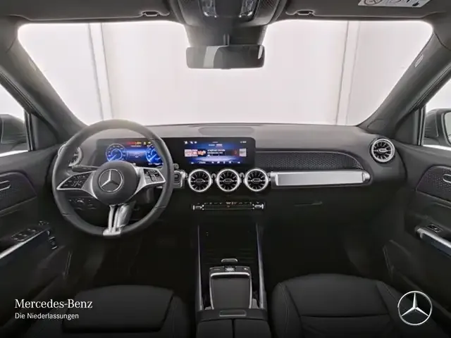 Mercedes-Benz EQB 250