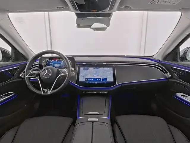Mercedes-Benz E 200
