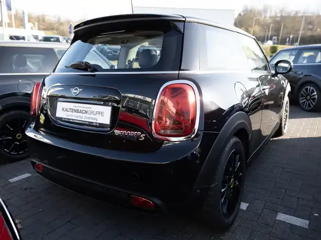 MINI Cooper SE