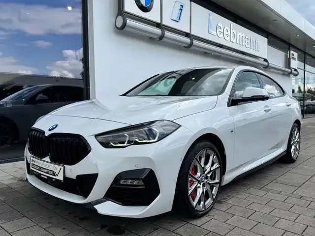 BMW 220