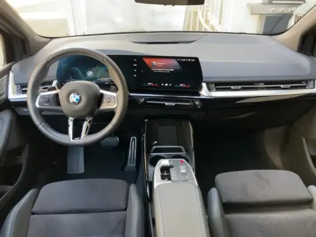 BMW 216