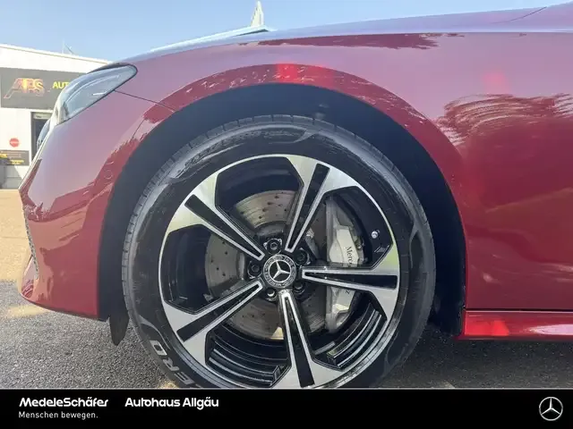 Mercedes-Benz E 400