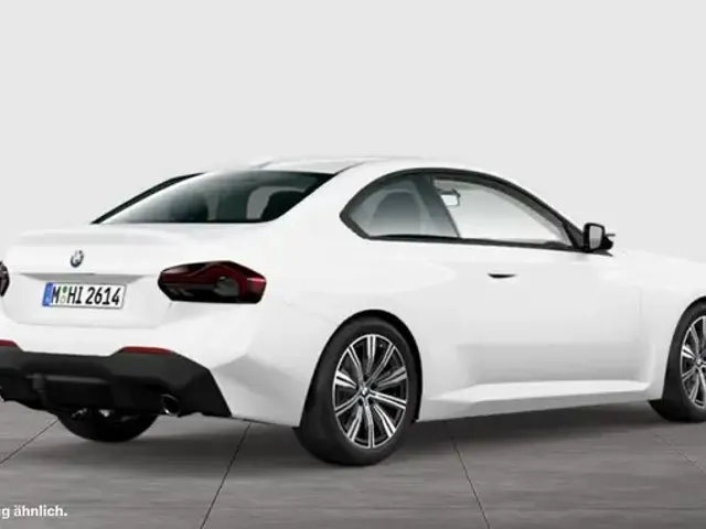 BMW 218