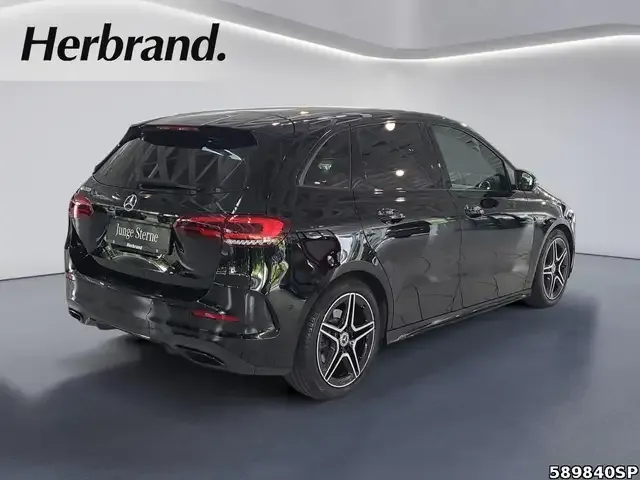 Mercedes-Benz B 200