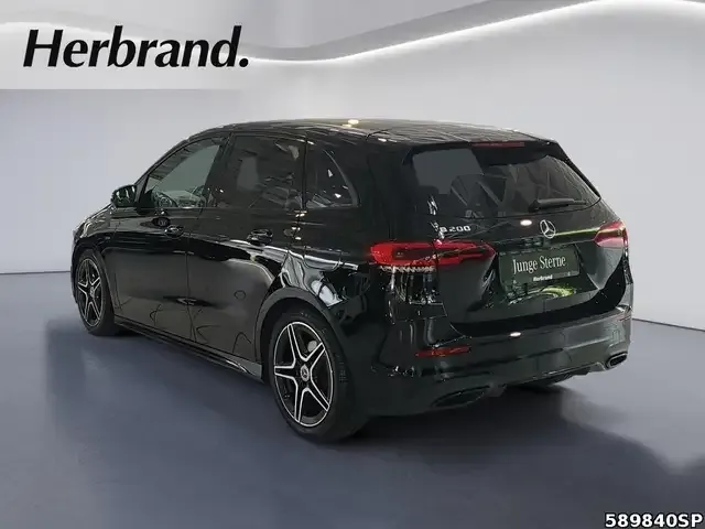 Mercedes-Benz B 200