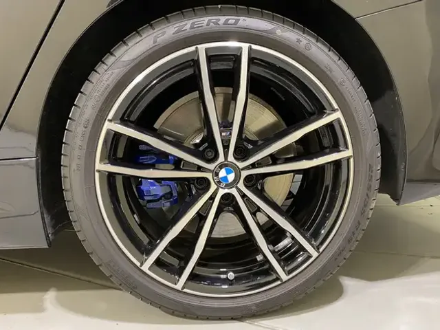 BMW 340