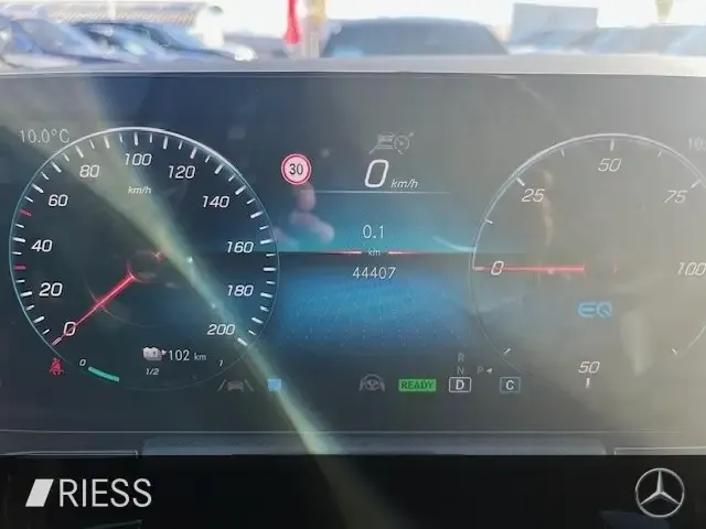 Mercedes-Benz EQA 250