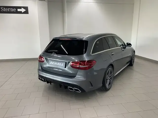 Mercedes-Benz C 63 AMG