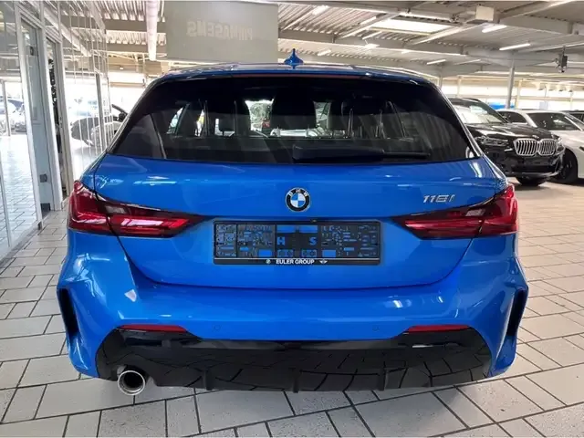 BMW 118