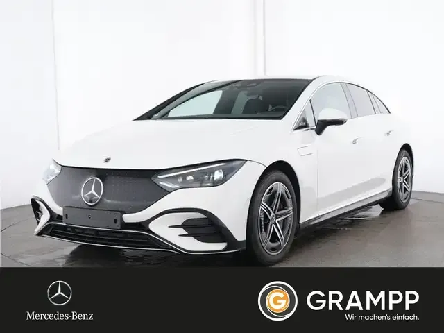 Mercedes-Benz EQE 300