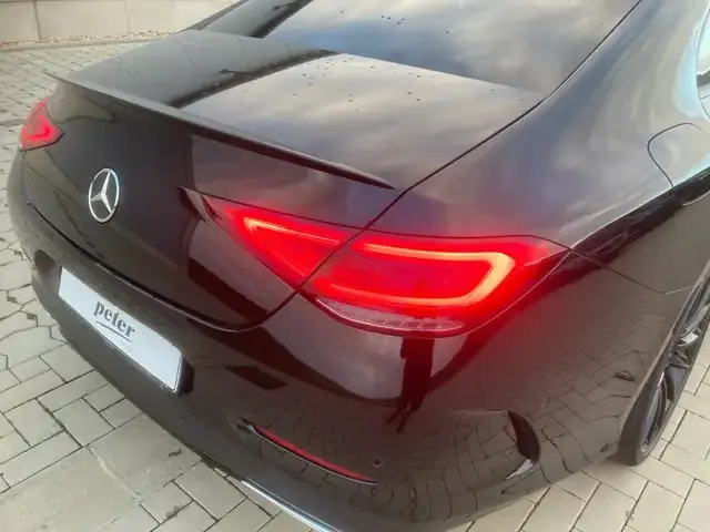 Mercedes-Benz CLS 220