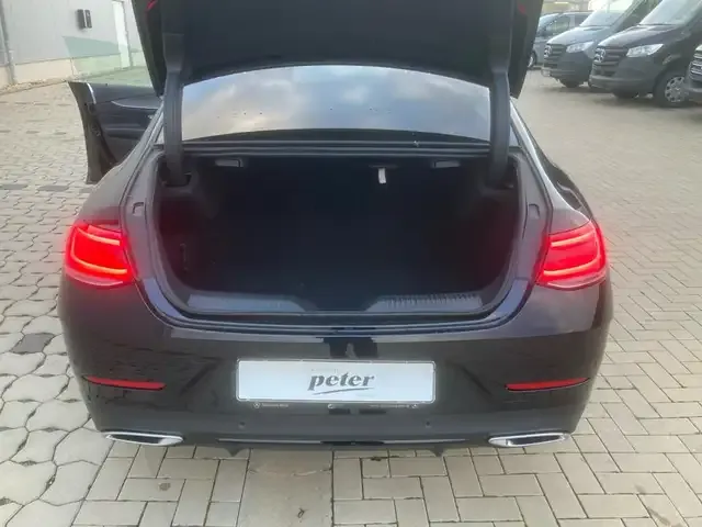 Mercedes-Benz CLS 220