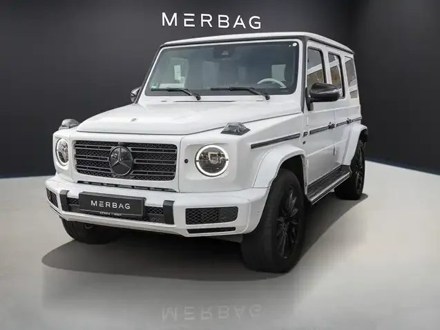 Mercedes-Benz G 500