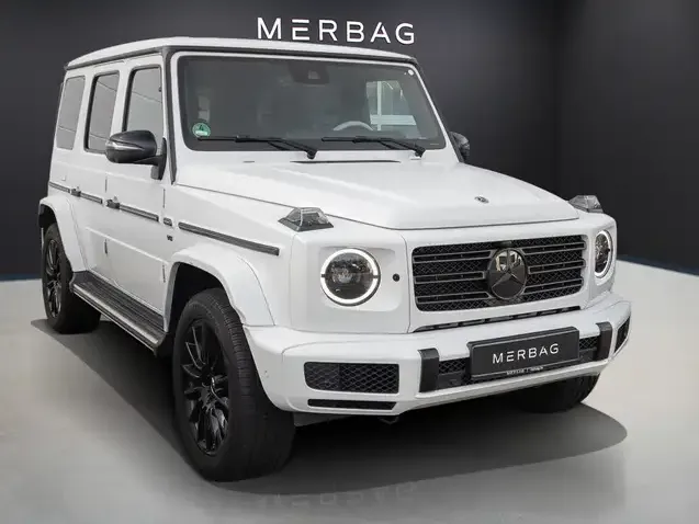 Mercedes-Benz G 500