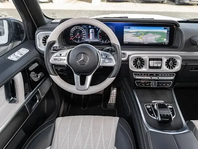 Mercedes-Benz G 500