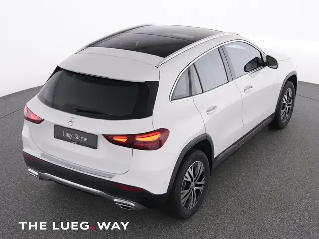 Mercedes-Benz GLA 180