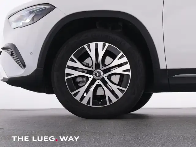 Mercedes-Benz GLA 180