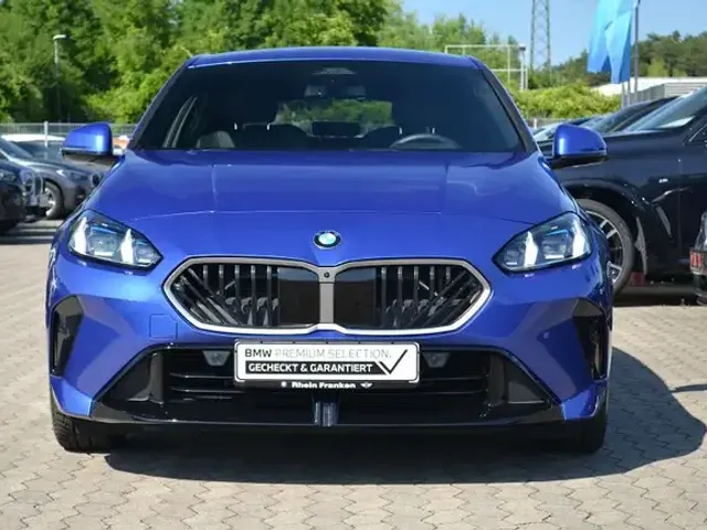 BMW 120