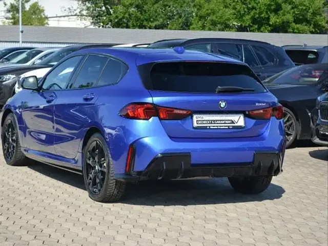 BMW 120