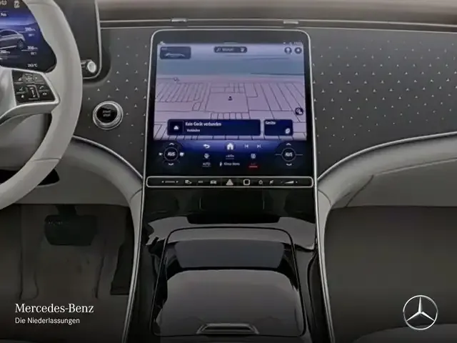 Mercedes-Benz EQE 300