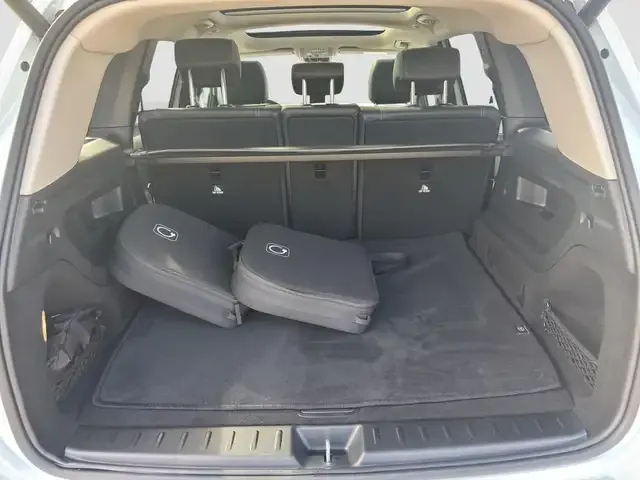 Mercedes-Benz EQB 300