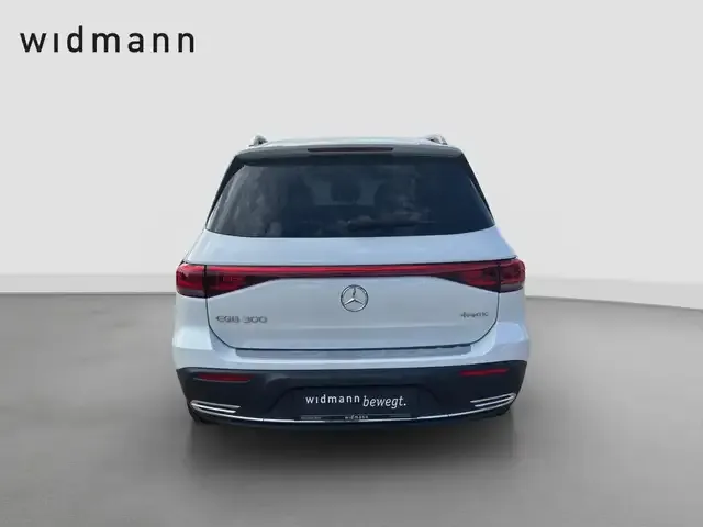 Mercedes-Benz EQB 300