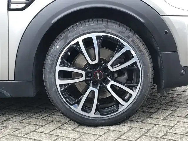 MINI Cooper SD Countryman