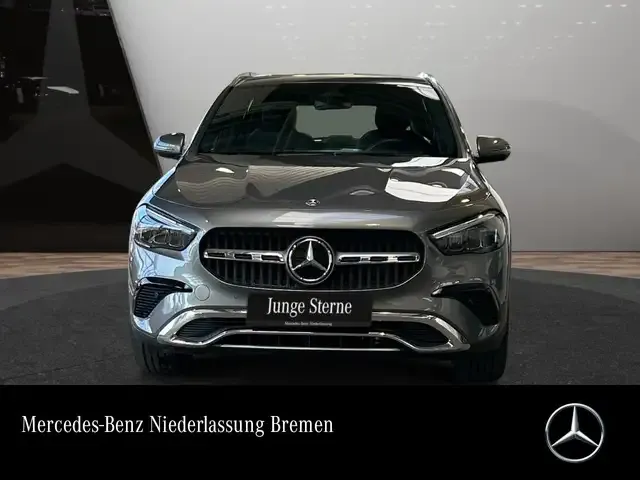 Mercedes-Benz GLA 180