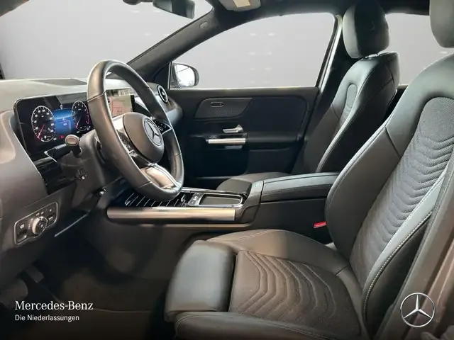 Mercedes-Benz GLA 180