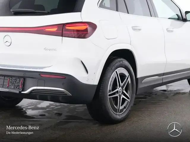 Mercedes-Benz EQA 300