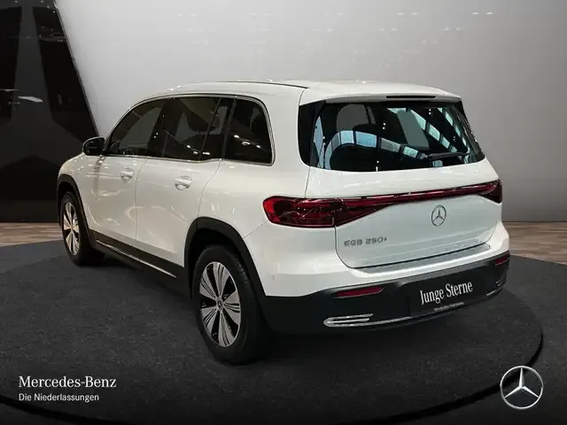 Mercedes-Benz EQB 250